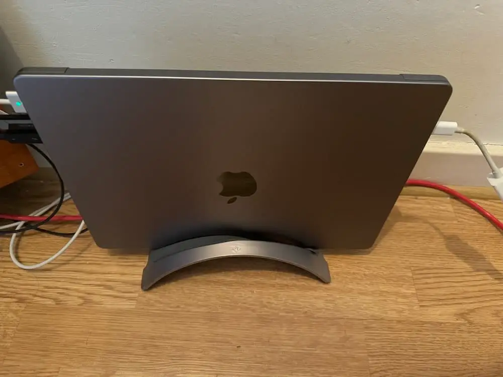 macBook Pro 14