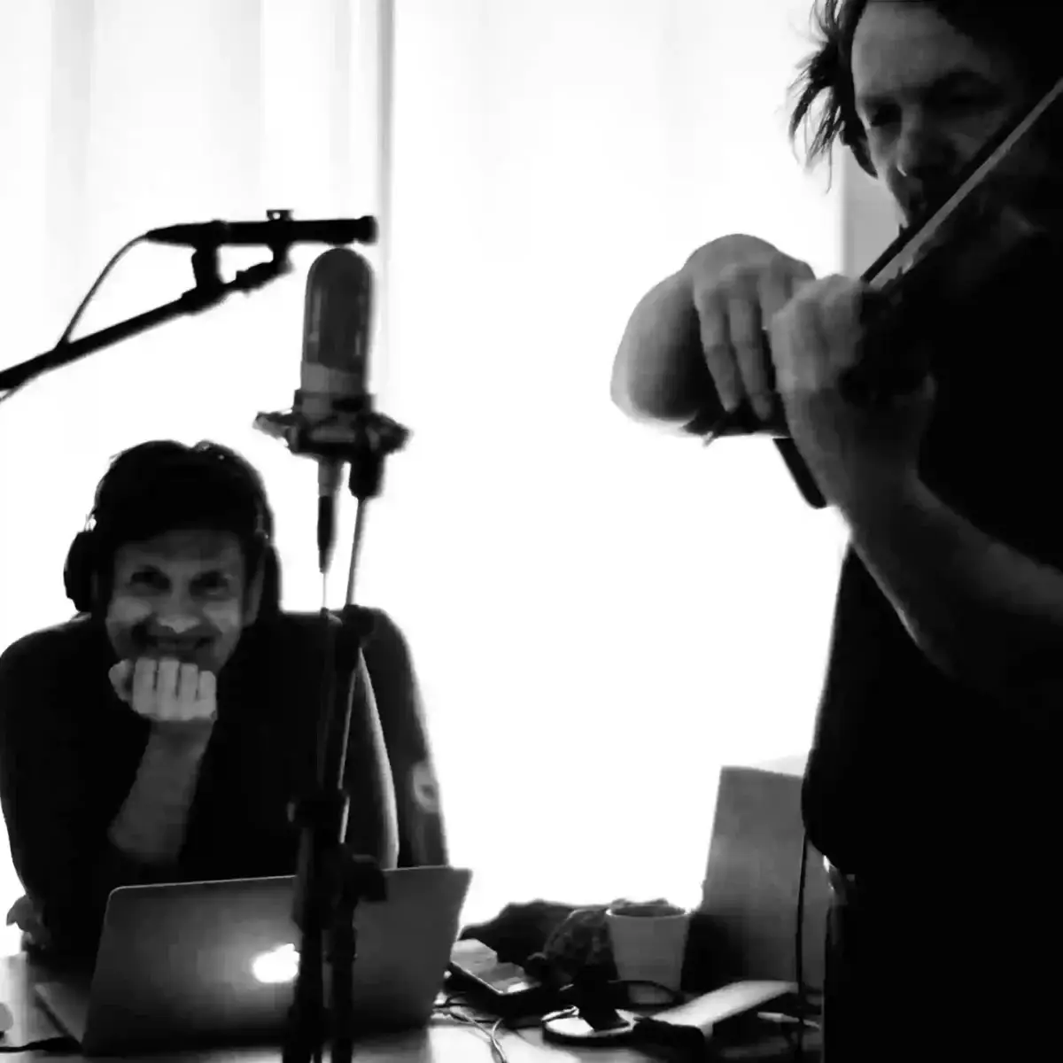 Prise de son de violon pendant la formation Logic Pro à Grenoble avec Fabien FONS